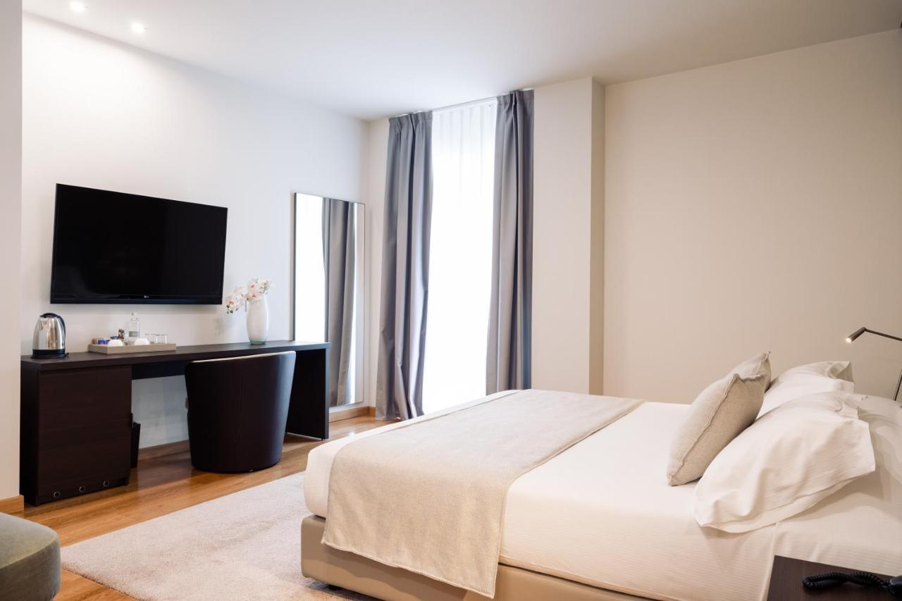 Hotel Michelangelo Карара Екстериор снимка