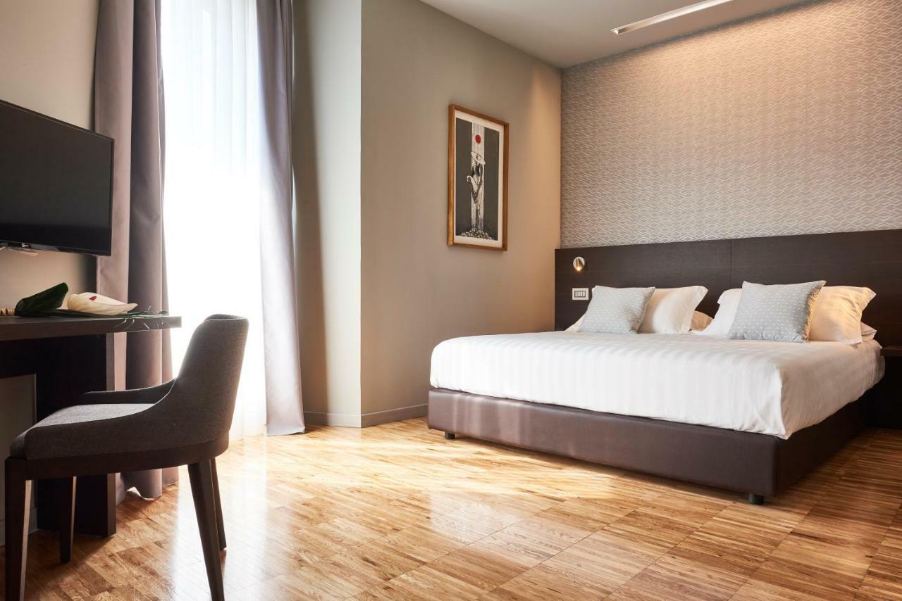 Hotel Michelangelo Карара Екстериор снимка